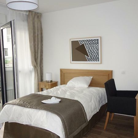 Domitys - Les Robes D'Airain Aparthotel Caen Exterior photo