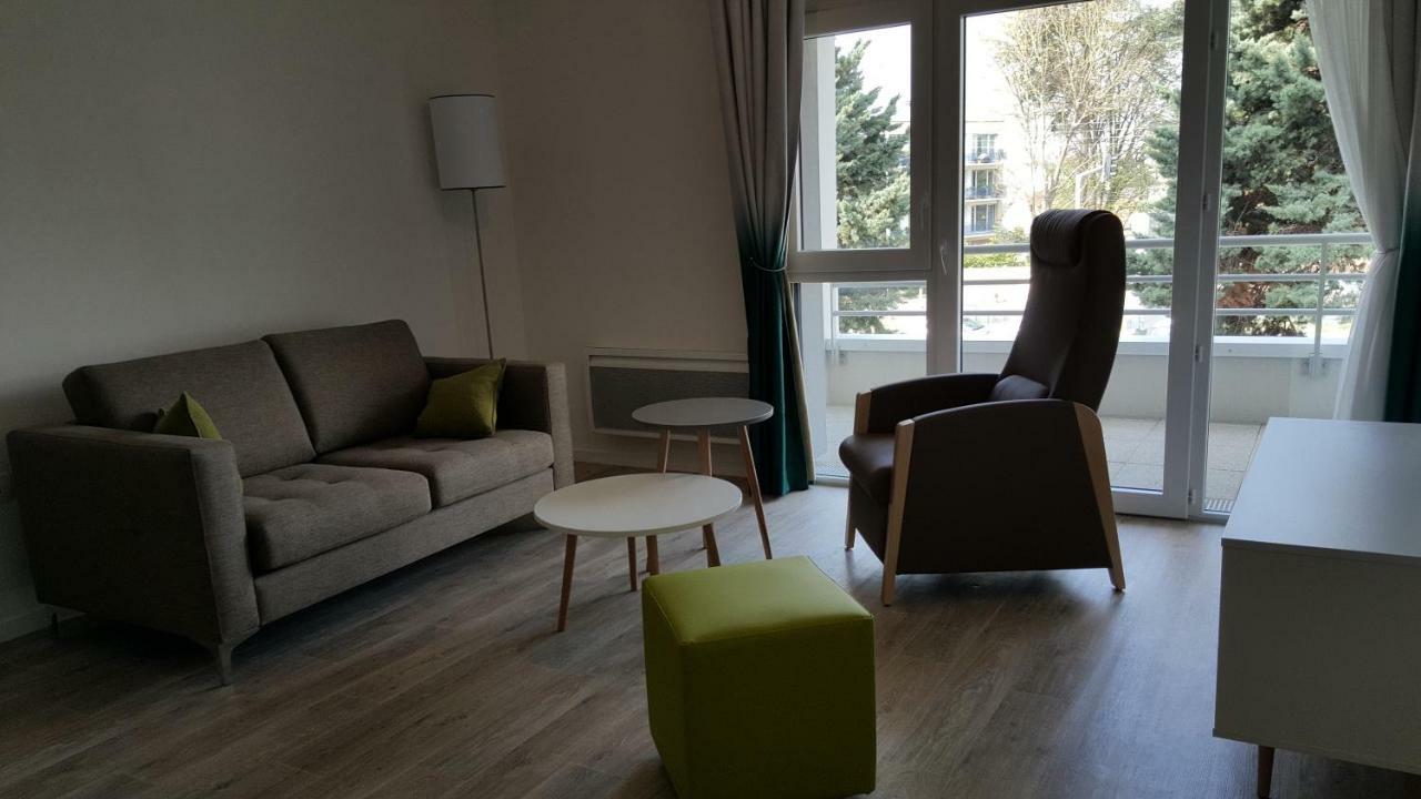 Domitys - Les Robes D'Airain Aparthotel Caen Exterior photo