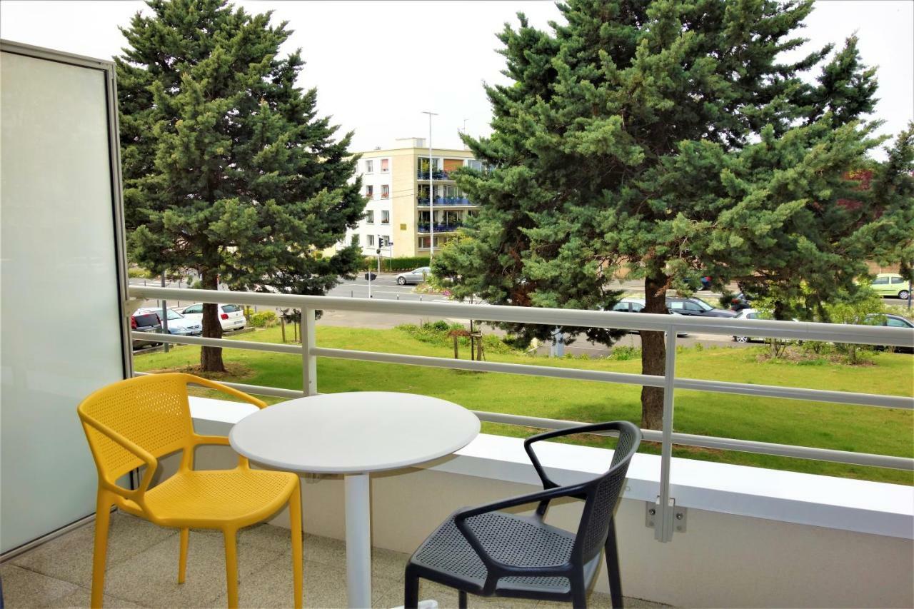 Domitys - Les Robes D'Airain Aparthotel Caen Exterior photo